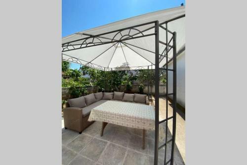 Comfy Apartment In A Queit Neighborhood