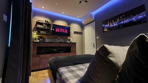 Hostal Deluxe Room With Living Room "gacina"