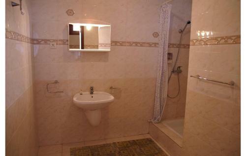 Holiday Home D�zsa Utca-balatonm�riaf�rd�