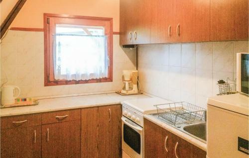Holiday Home D�zsa Gy Utca-balatonm�riaf�rd�