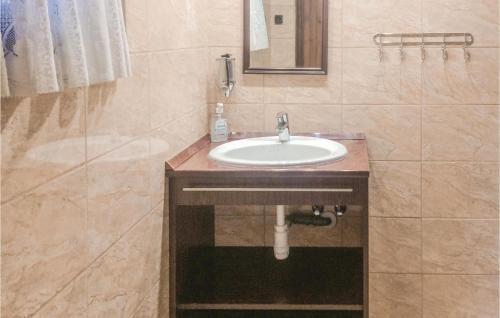 Holiday Home D�zsa Gy Utca-balatonm�riaf�rd�