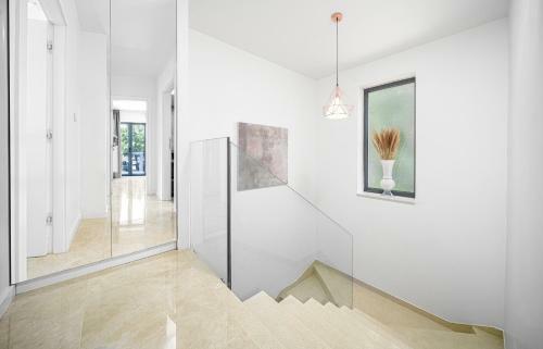 Villa Gray