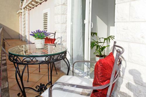Apartment Ambroz