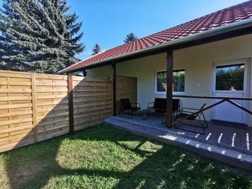 Vali N�ni Kif?zde �s Apartman
