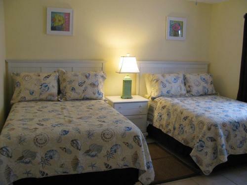 Hotel Queens Gate Resort