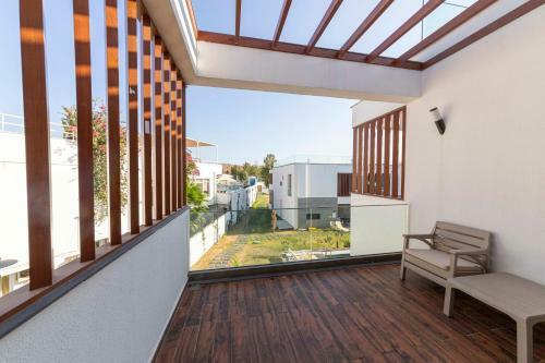 Modern Apartment Near Beach With Central Location In Bodrum