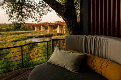 Hotel Kruger Shalati - Bridge House