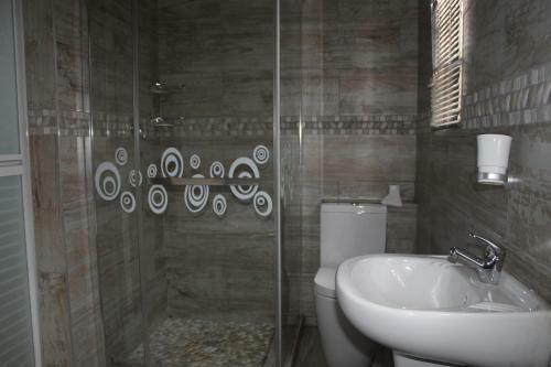 Apartamento Cozy, Modern Luxury Cottage - Peaceful Charm Wifi!