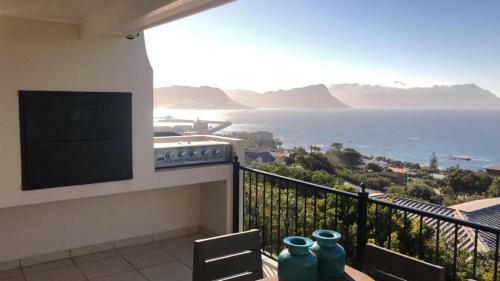 Hostal Blueline Guesthouse-seaforth, Simon's Town