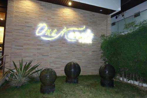 Hotel One Manalo Place