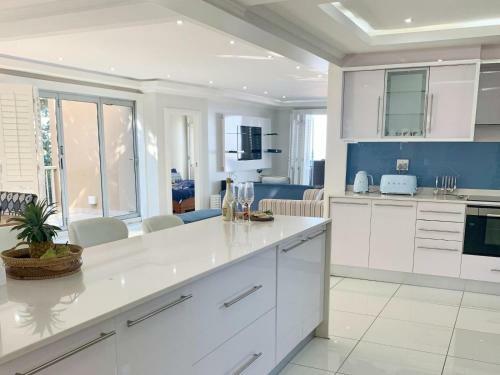 Apartamento Escape To A Luxurious, Oceanfront Penthouse
