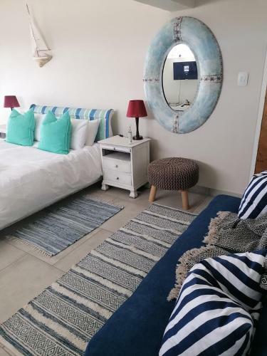 Apartamento Nautilus Yzerfontein Self Catering Accommodation On Ground Level