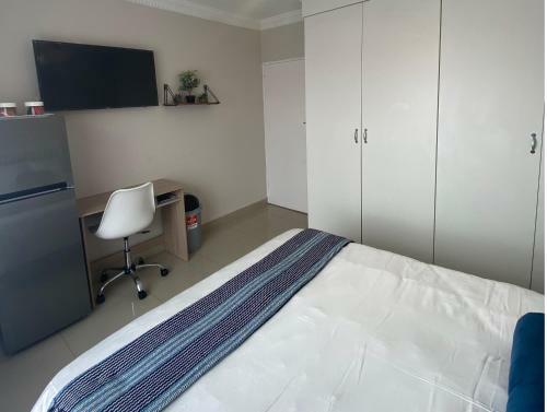 Bed & Breakfast The Kindaspace: Homely Studio With Netflix & Dstv