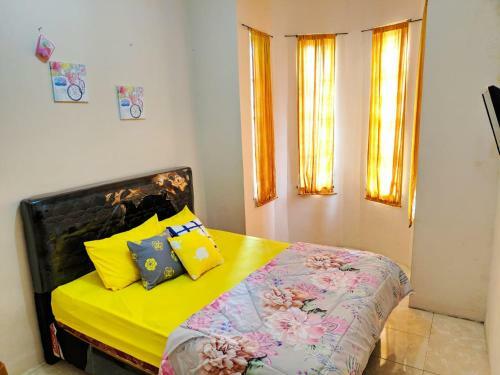 Yoga Homestay At Taman Anggrek