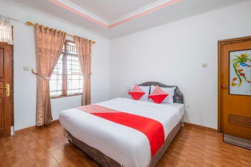 Hotel Oyo 1541 Puri Cikole Asri