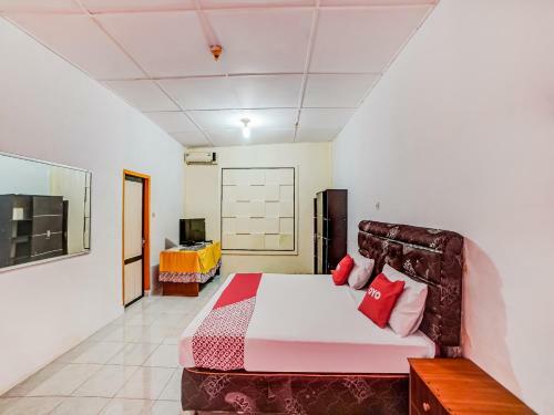 Hotel Oyo 90980 Al Karim Syariah