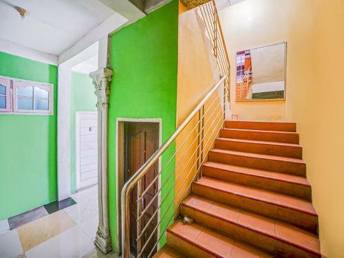 Hotel Oyo 90980 Al Karim Syariah