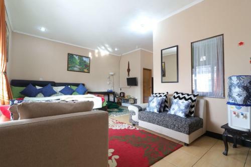 Lembur Incu Syariah Villa & Resto