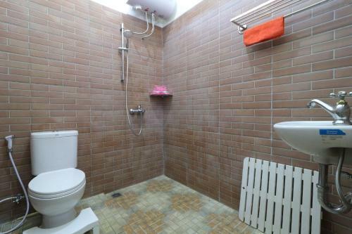 Lembur Incu Syariah Villa & Resto