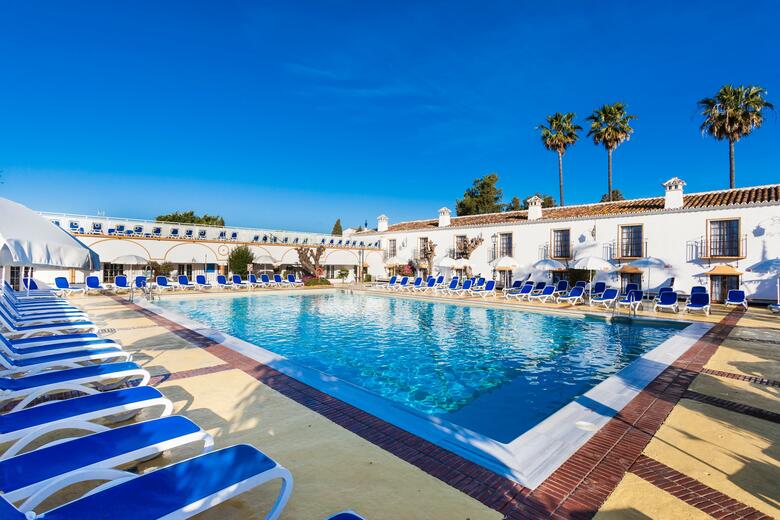 Hotel Globales Cortijo Blanco