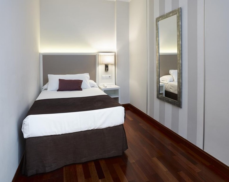 Hotel Maestranza