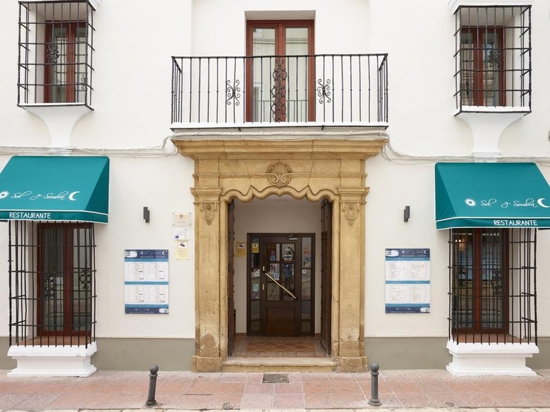 Hotel Maestranza