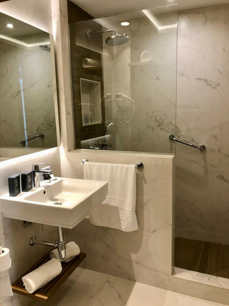 Hotel Perla Marina