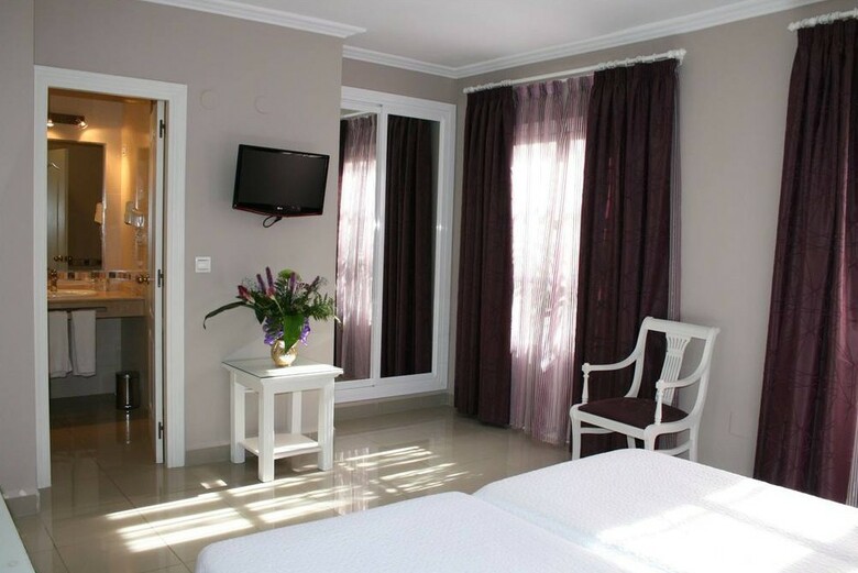 Hotel Plaza Cavana