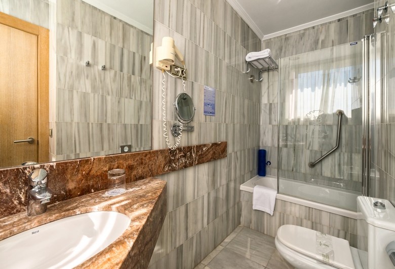 Hotel Balc�n De Europa