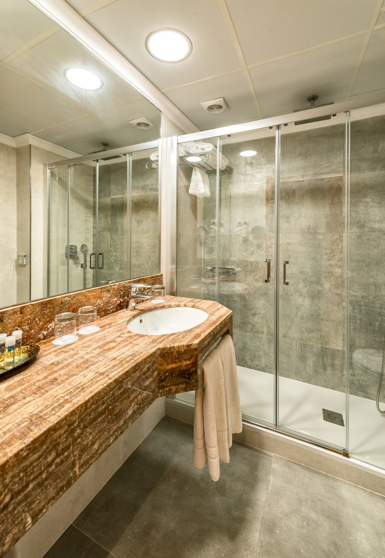 Hotel Balc�n De Europa