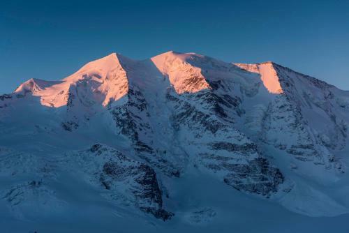 Albergue Berghaus Diavolezza
