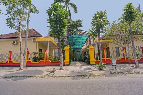Hotel Collection O 90693 Orchid Edotel Boyolangu