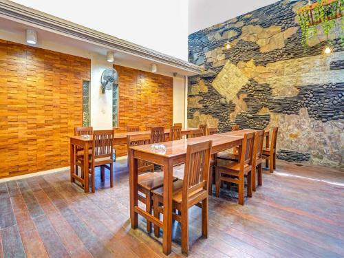 Hotel Collection O 90888 Bintang Diponggo Residence