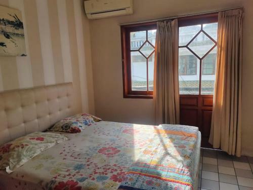 Hotel Oyo 90800 Lemoon Inn Surabaya