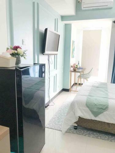 Chic Studio Apartment Pakuwon City Mall Free Wifi