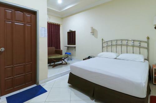 Hostal Andrin Daspatt Hotel