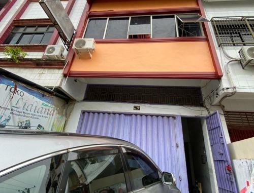 Hostal Kost Aka