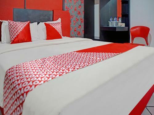 Oyo 90386 Hotel Mangga Dua Makassar