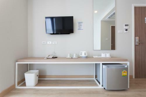 Easy Hotel 2