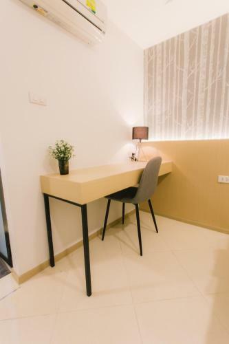 Royal Princess City Lamphun Hotel