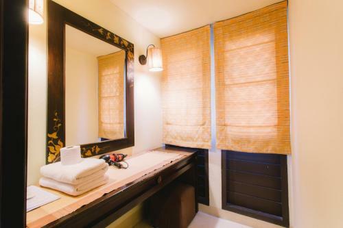 Royal Princess City Lamphun Hotel