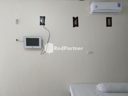 Hotel Boarding House Syariah Mm Bone Redpartner