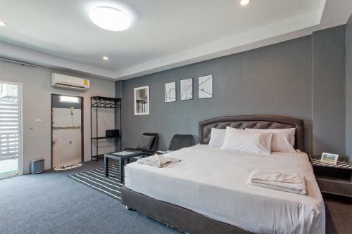 Albergue Cozzi By Grand Airport Resort