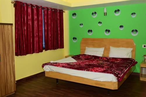 N S Cottage Stay