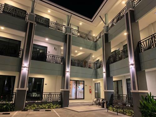 Hotel ?????????????