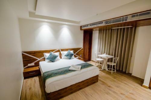 Hotel Kanchan View