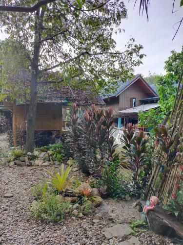 Nakhon Si Ban Na Homestay