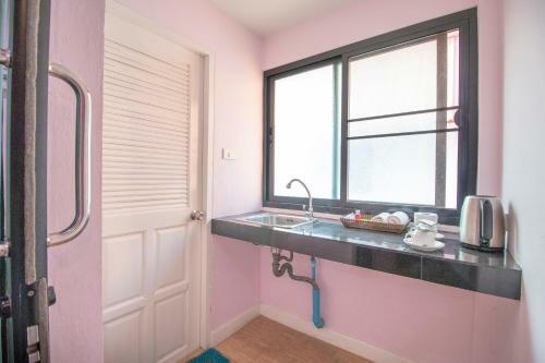Hotel Oyo 798 Reurn Mareena Resort