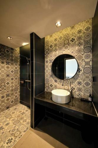 M2 Hotel Waterside