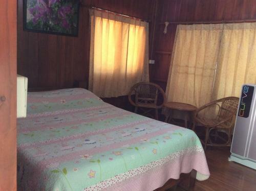 Settee Homestay